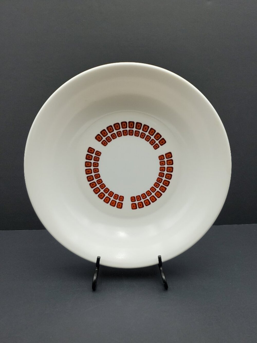 Arcopal France White Opal Glass Pasta Bowl Red Orange Squares 11" Serving Bowl